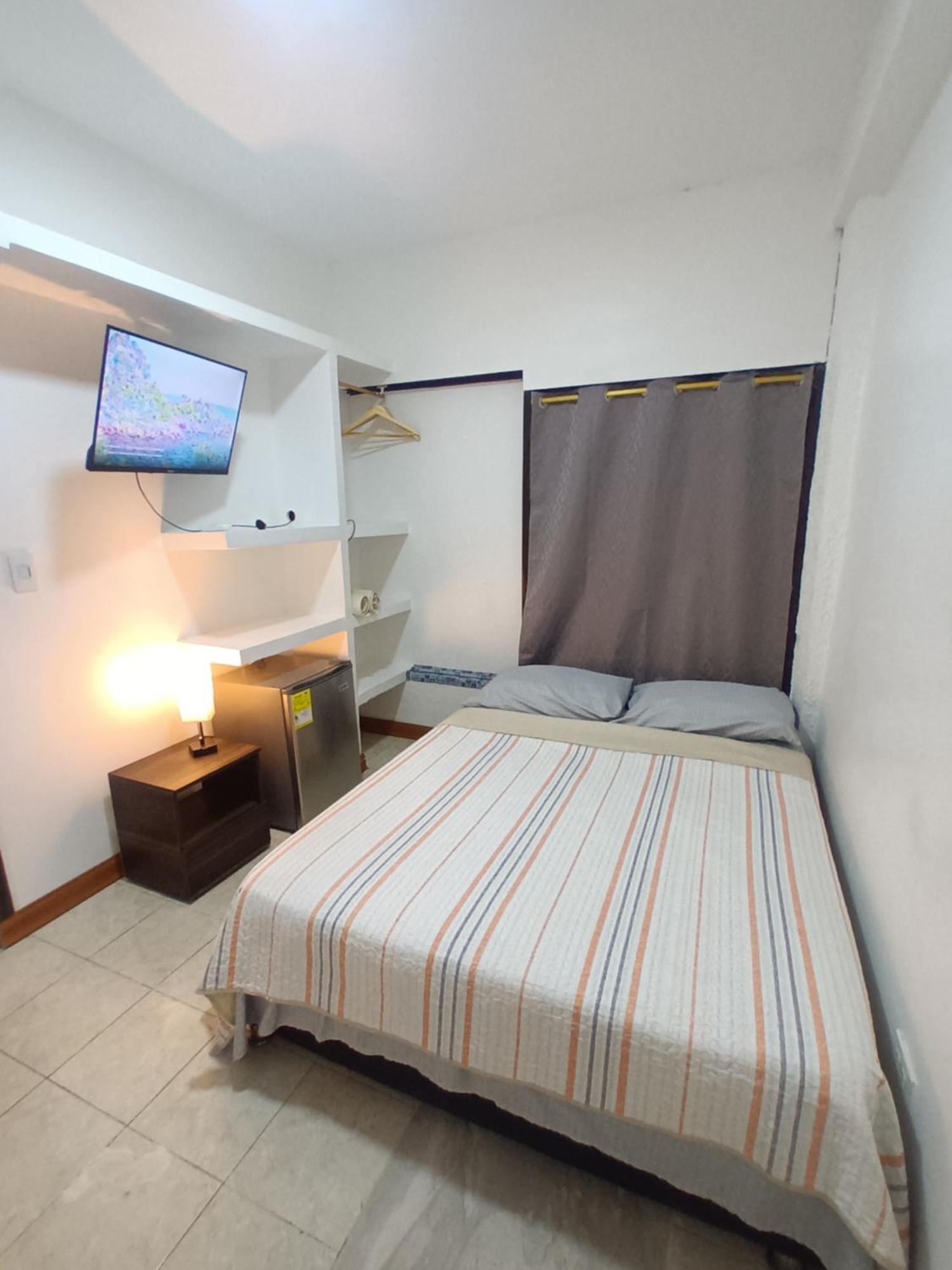 Confortable Y Central Habitacion A 1 Cuadra De La Playa Appartement San Andrés Buitenkant foto